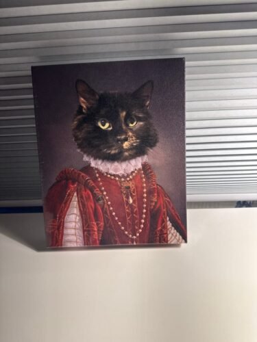 The Queen of Roses photo review